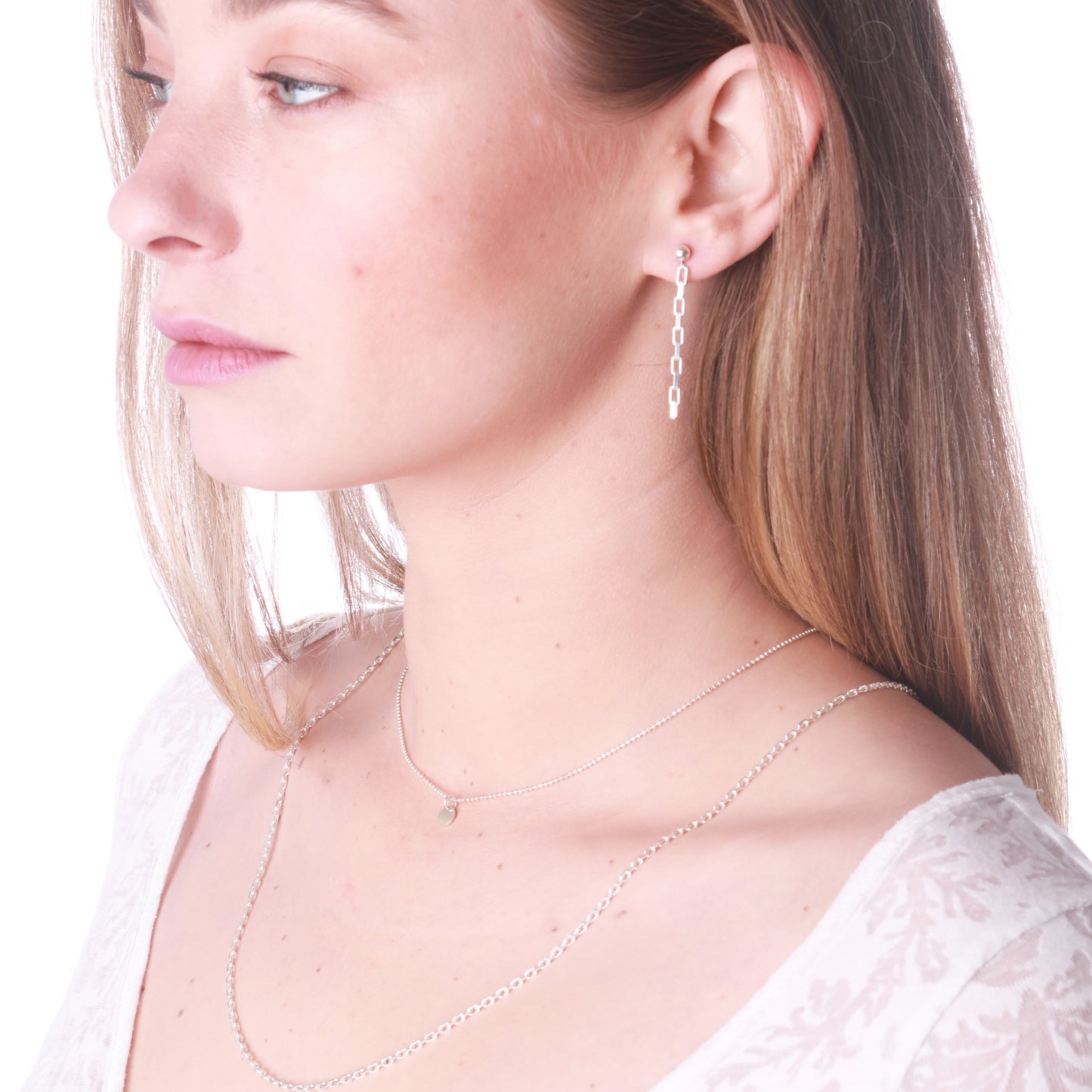 Simple chain earrings in silver